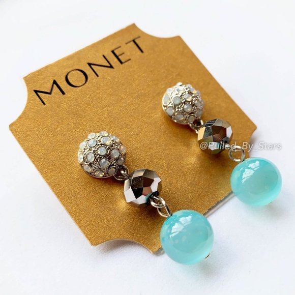 Monet Jewelry - NWT Monet Aquamarine Blue & Silver Drop Earrings